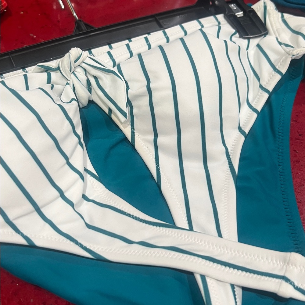 White Stripe